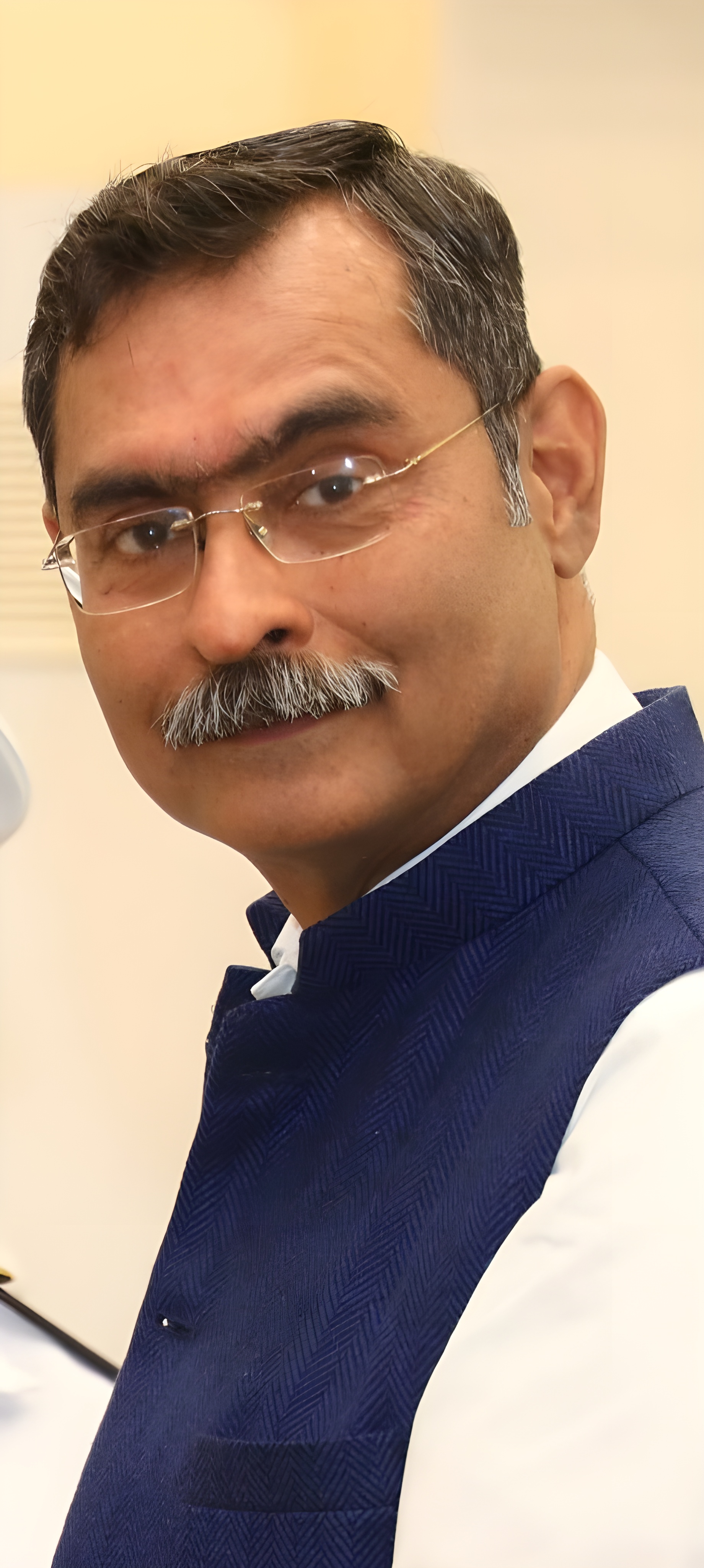  V Mehra